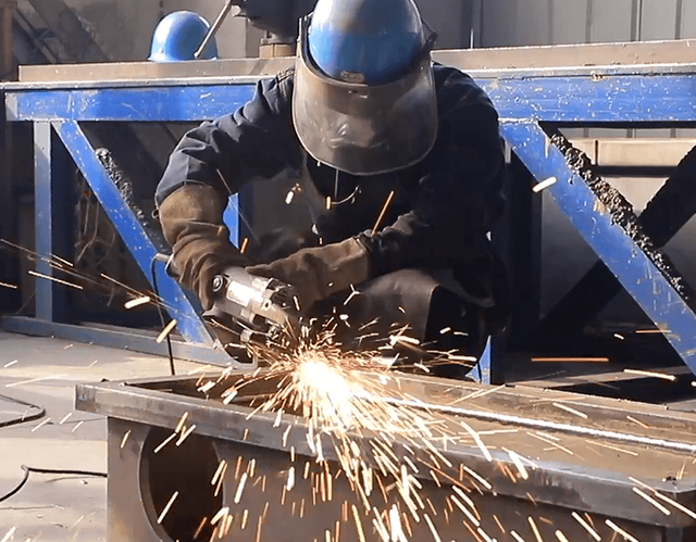 металлические части